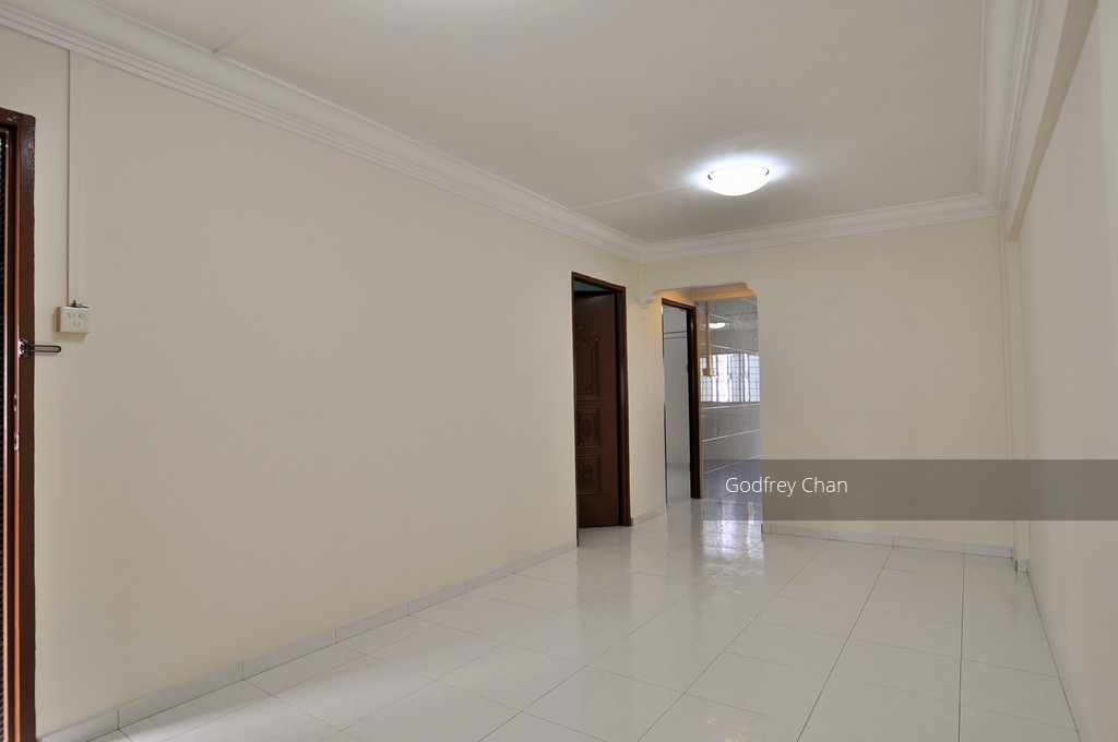 Blk 328 Hougang Avenue 5 (Hougang), HDB 3 Rooms #112563972
